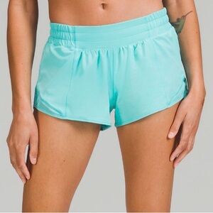 Lululemon Hotty Hot Shorts 2.5 inseam